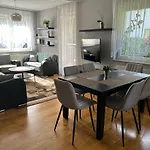 Quiet Enclave Near The Airport